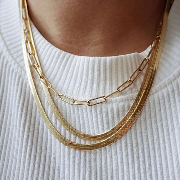 18K Gold Herringbone Flat Chain Necklace 5mm - Picture 3 of 12